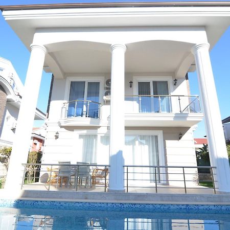 New Age Beach Breeze Luxury Villas فتحية المظهر الخارجي الصورة