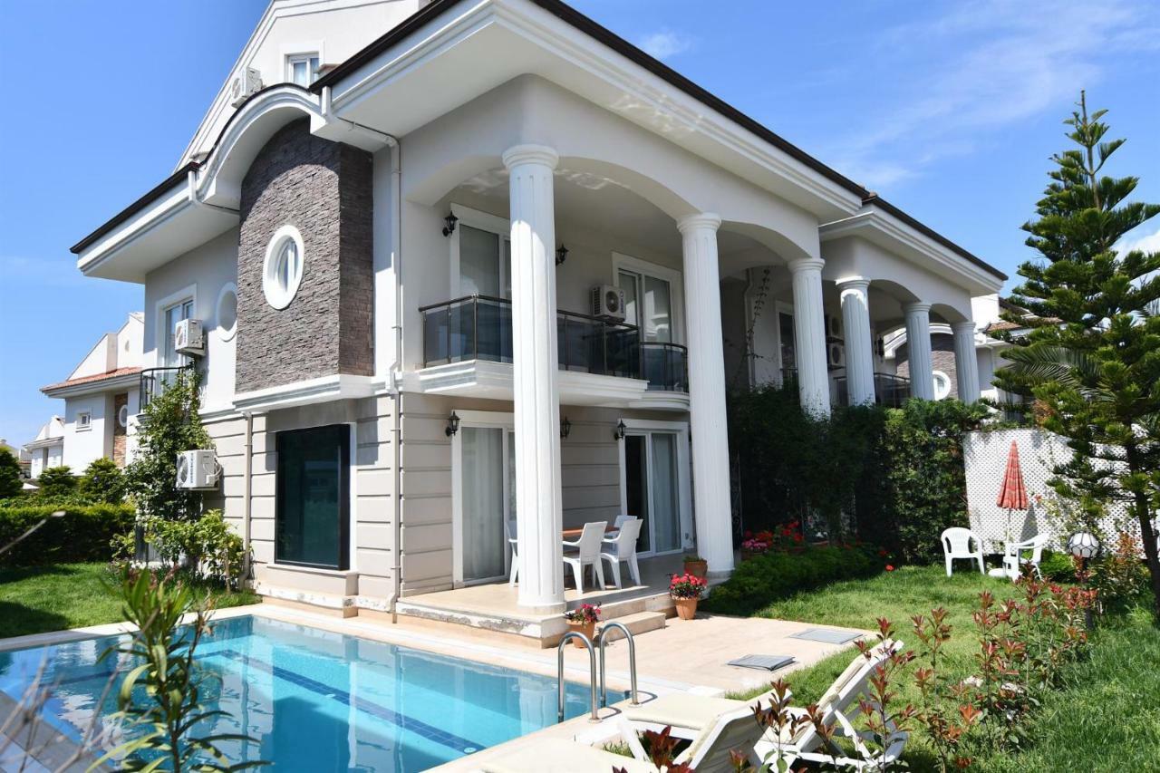 New Age Beach Breeze Luxury Villas فتحية المظهر الخارجي الصورة