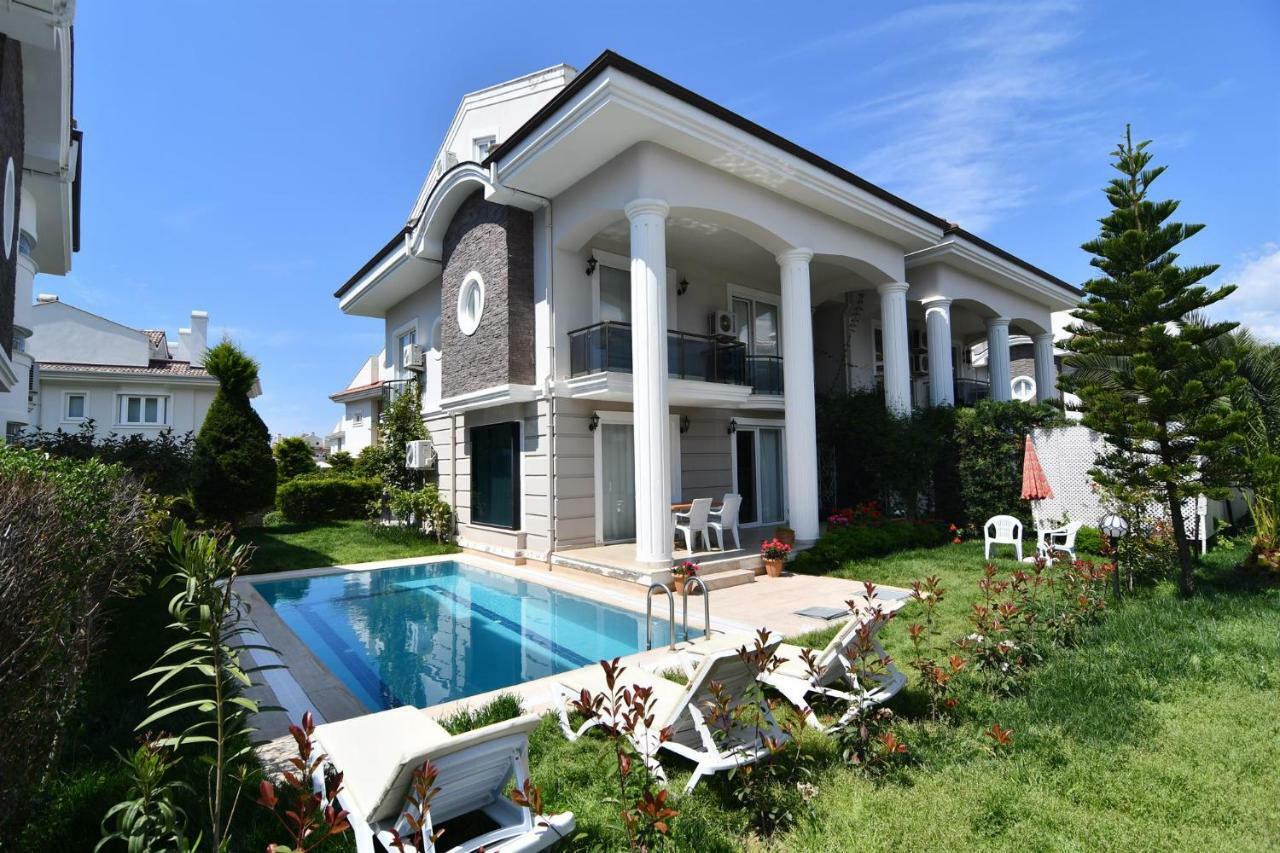 New Age Beach Breeze Luxury Villas فتحية المظهر الخارجي الصورة